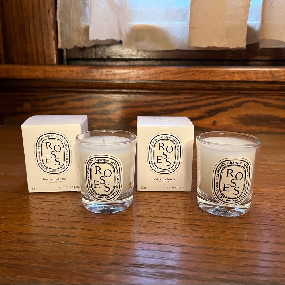 Duo of mini NIB Diptyque Roses Candles - 35g/1.23 oz